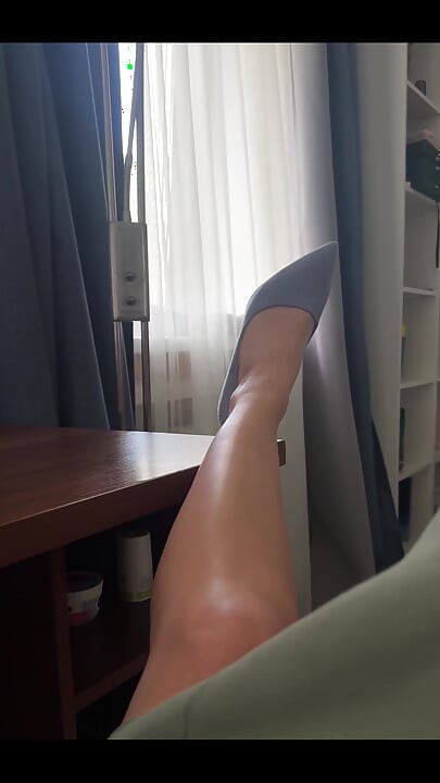 Moje stopy zmęczyły się i spociły w tych ciasnych butach