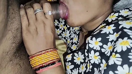 Hot desi indian bhabhi fucking hard and sucking big dick