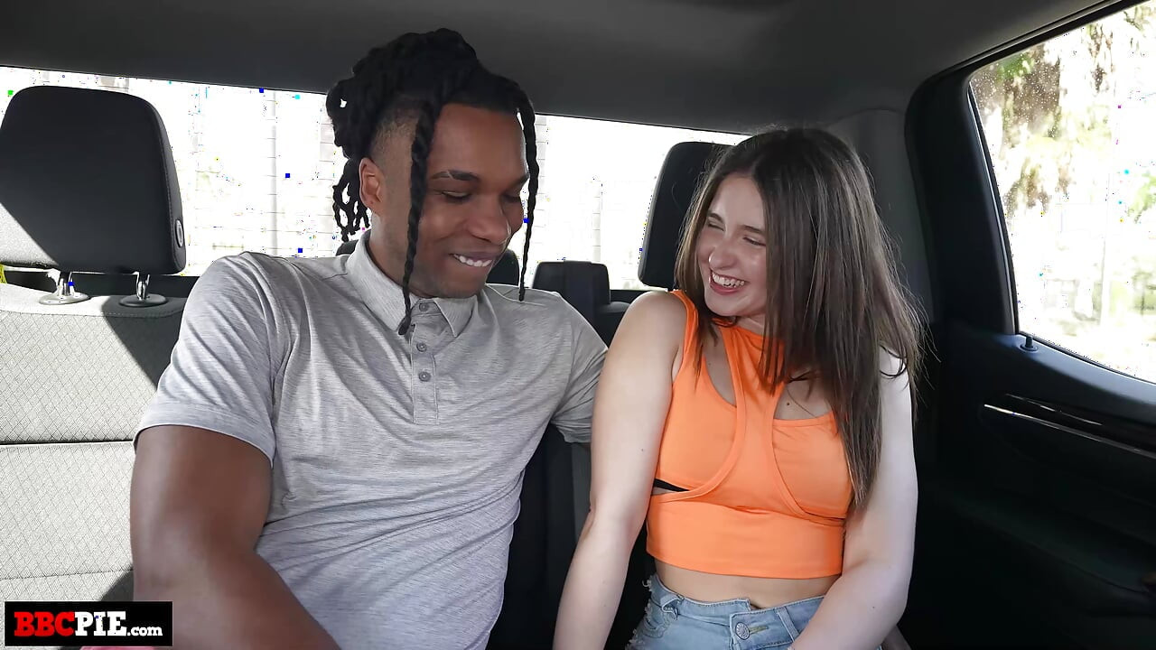 Alana rose ber BBC att översvämma sin fitta med sperma