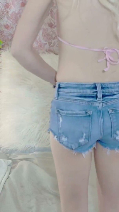 Jean Shorts Show off - Cum All Over Sophia Sinclaire's Jean Shorts