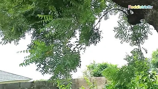 Yeni erkek arkadaşımla çalıların içinde en iyi sikişi yaptım