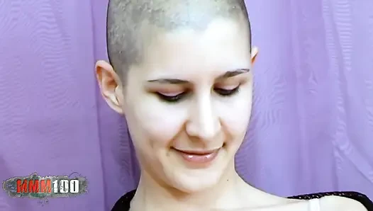 Katia: Rasierte kopf-araberin katia große muschi doppelt von Terry Kemaco abspritzen gefickt