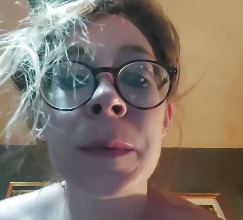 Hora do Facial. Quem Está Pronta para se Divertir?
