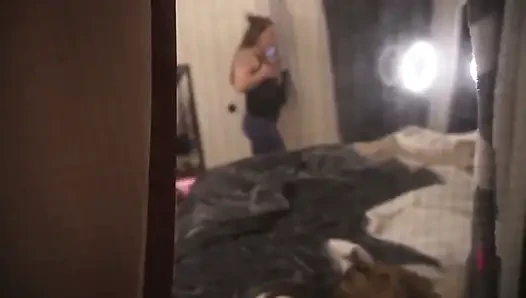 Pawg orta yaşlı seksi kadın röntgenci tarafından kullanılıyor