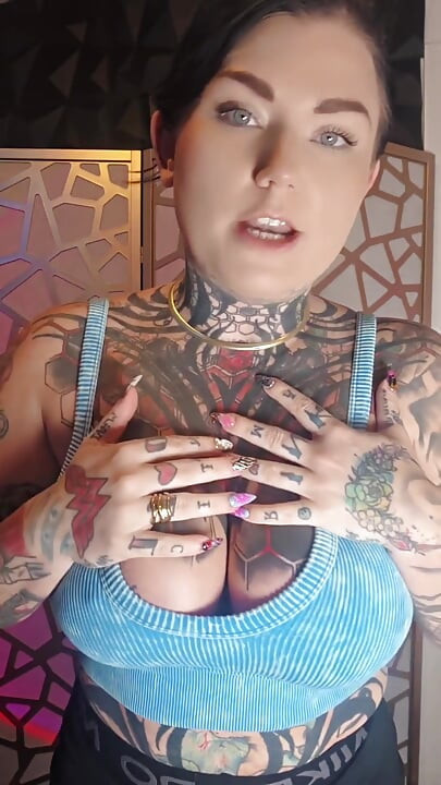Slutty Step-stepmom Tattoo Tour
