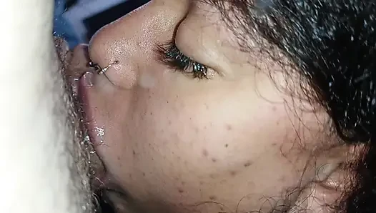 SHE LOVES CREAMPIE, SUCKING HARD AND DEEP ON HIS COCK, UNTIL THE CUCKOLD CUMS