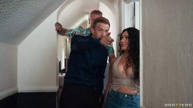 Not The Room We Expected Lola Bratz Brazzers