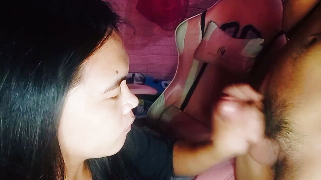 My Stepsister Gave Me My First Experience. - Ayesha Sy