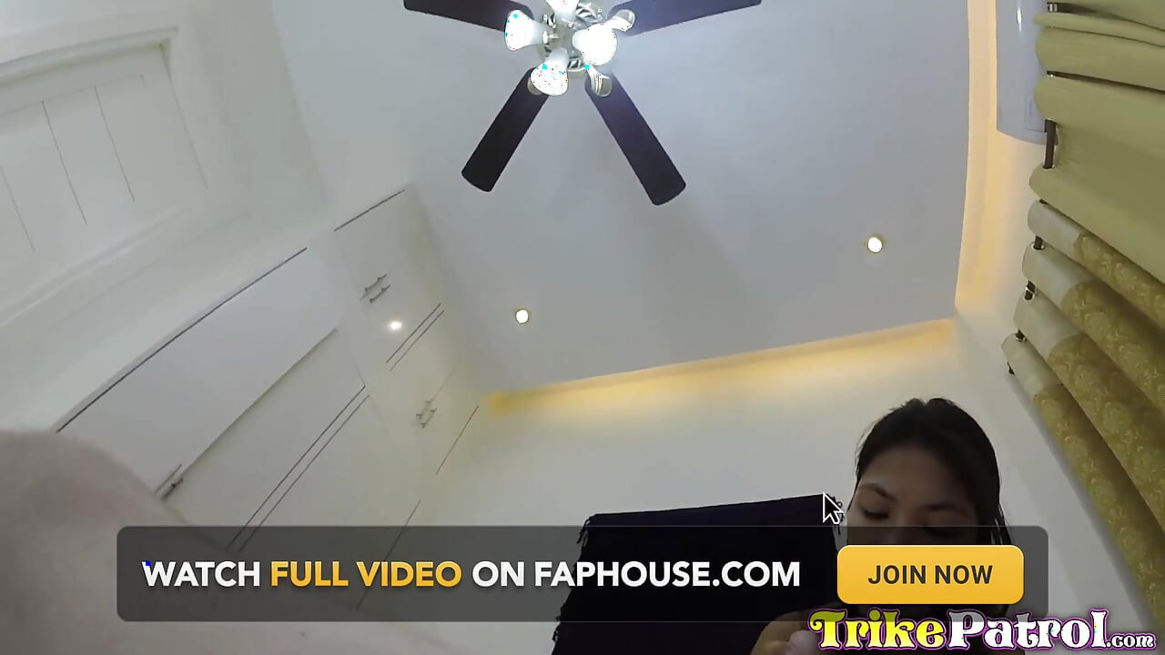 Perfect tit Filipina sucks lucky cock
