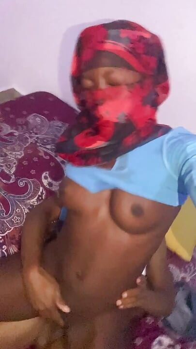 Ebony sexy baddie riding her hot neighbor
