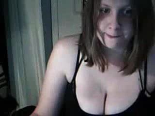 Procace ragazza in webcam mudkip