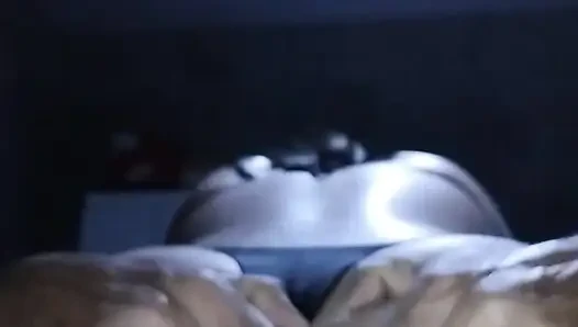 Amatör sürtük sadece sert anal seks istiyor