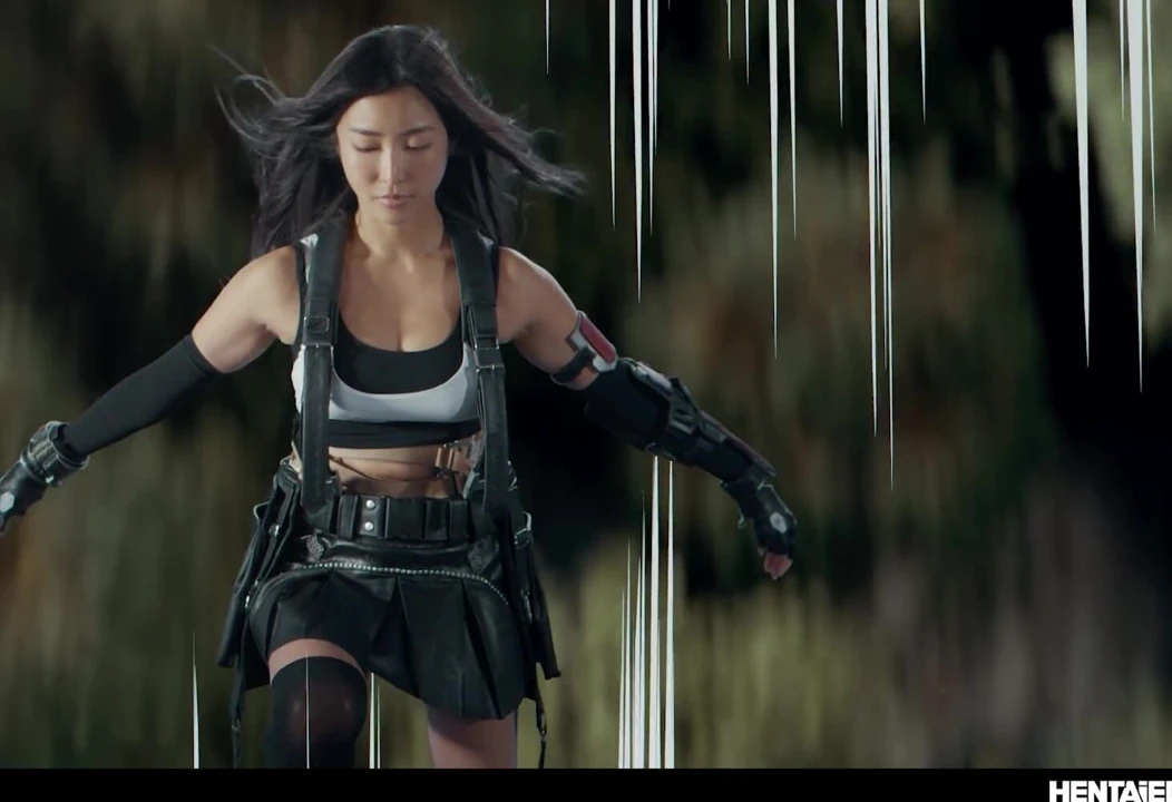 动漫角色扮演外星人大战 - 日本女孩emri momota 3d成人动漫大战中出