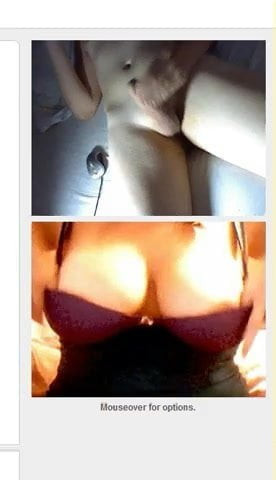 Cam - Huge Tits
