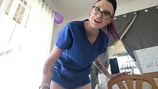 Hemşire Ellie on: güvenli anal seks
