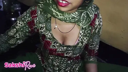 Dever yengeyle flört ediyor tam edepsiz Hintçe konuşma, Hintli mutfak seks holi festivali