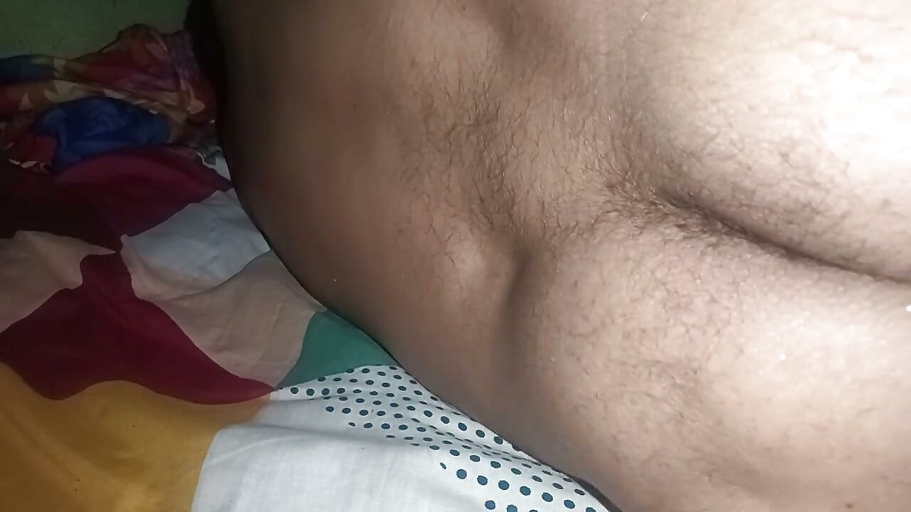 Η Desi Pooja Bhabhi έκανε σεξ με τα φώτα σβηστά