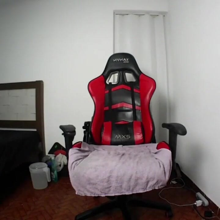 Horny Venezuelan Whore Rides a Dildo to the Sound of Music