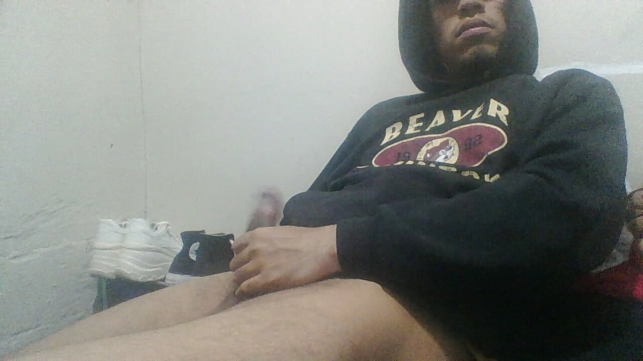 我看色情片时很喜欢表现得阴郁