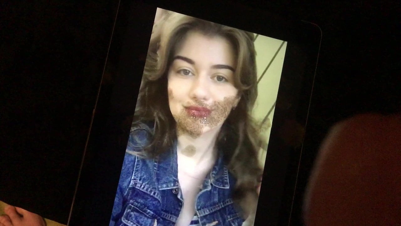 Cum tribute