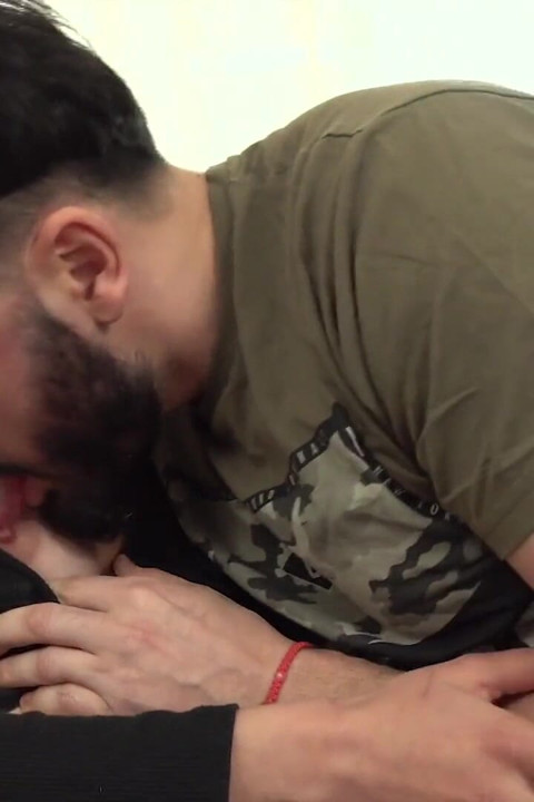 Hot girl bounces cunt on a monster cock to a mouth cumshot
