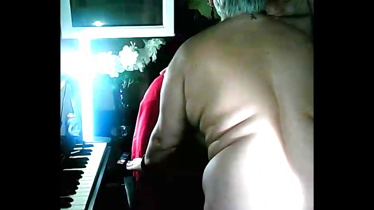 Adult fun of horny fuckable parents on a small, cramped moscow balcony .!. (1)