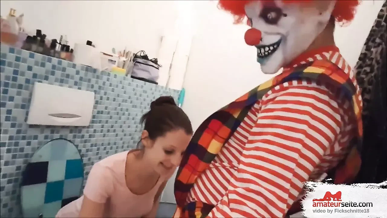 Brutal...!!! Fieser Horror Clown, benutzt mich als Anales Fi