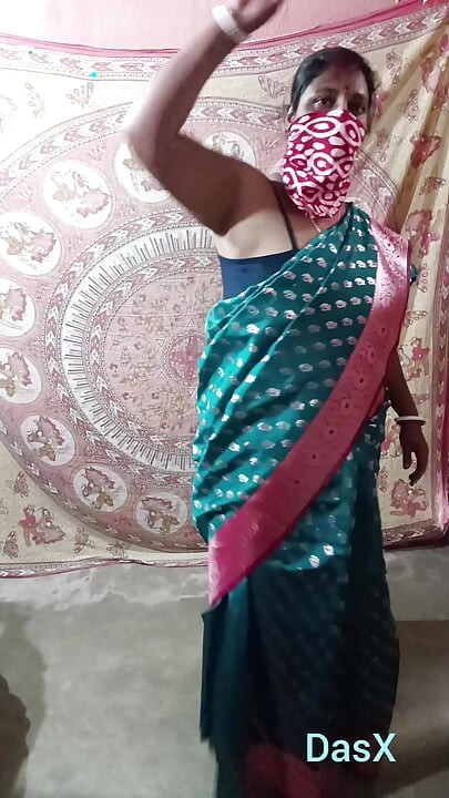 Saree verde soltando solo sfw