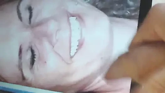 Carmen69 tossertim'den başka bir somun alır