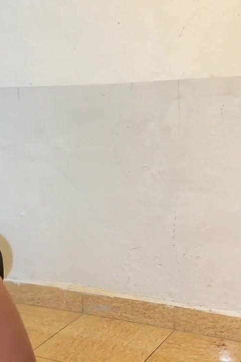 Batendo Punheta Com a Novinha Pauzuda