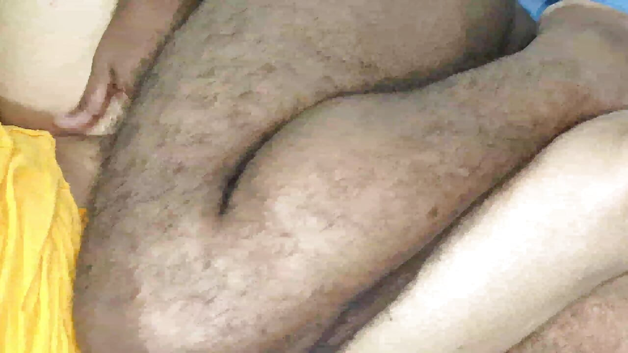 Ich finde meine geile stieffrau im zimmerporno in Indien