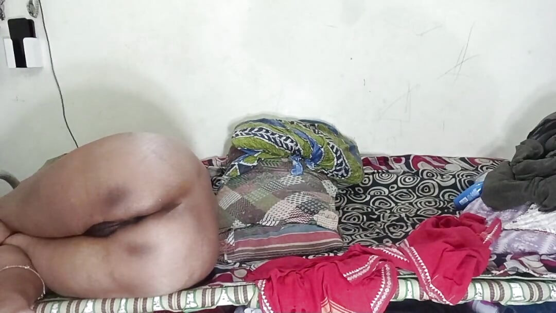 Superbe moment pour doubles pénétrations avec plug queue de renard et bite dans la chatte