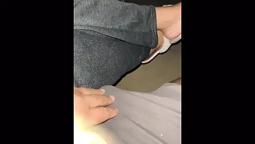 Большой черный член долбит молодую киску