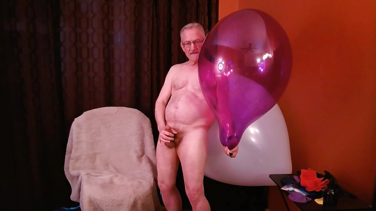 149) iki dev yuvarlak balon, bir 17" yuvarlak balon pop eğlencesi