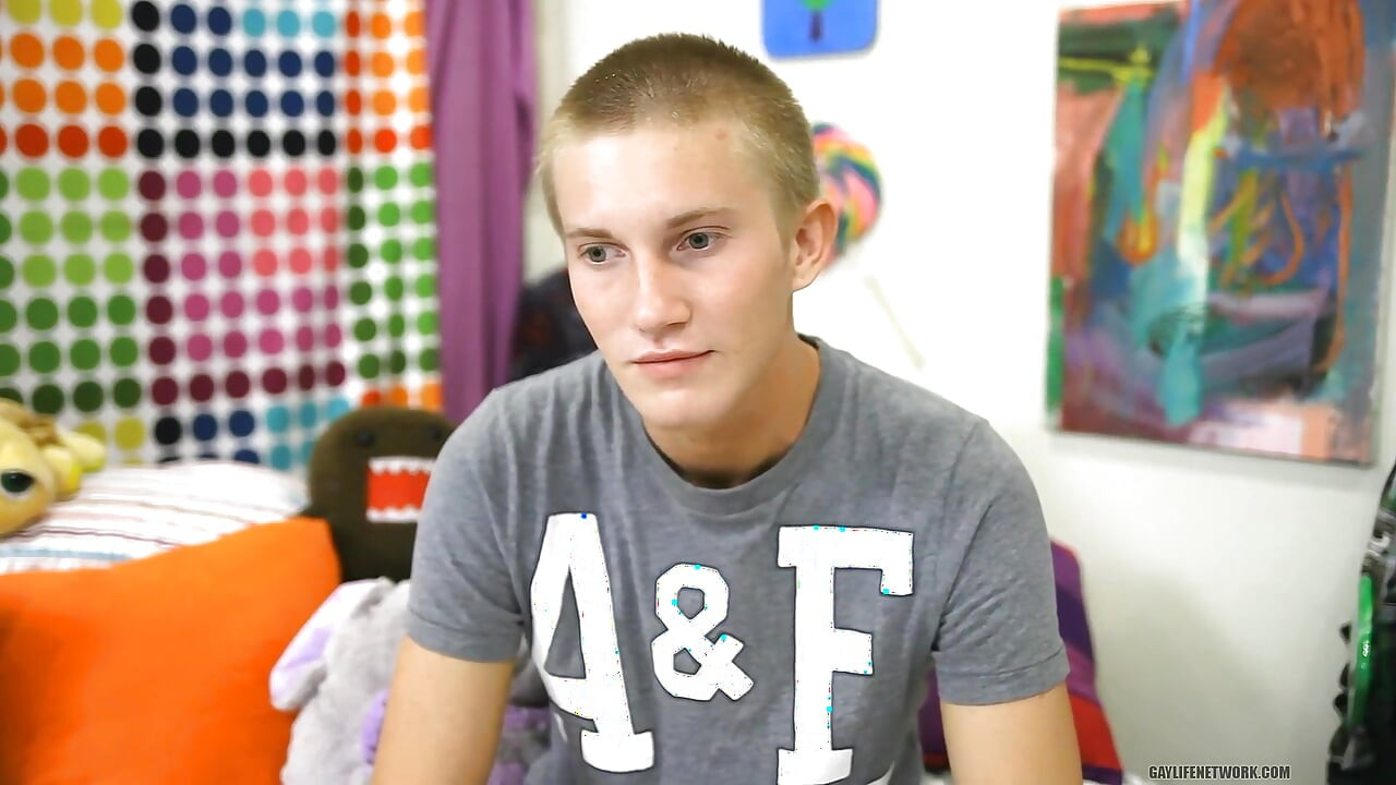Potpuno novi Twink iz Engleske