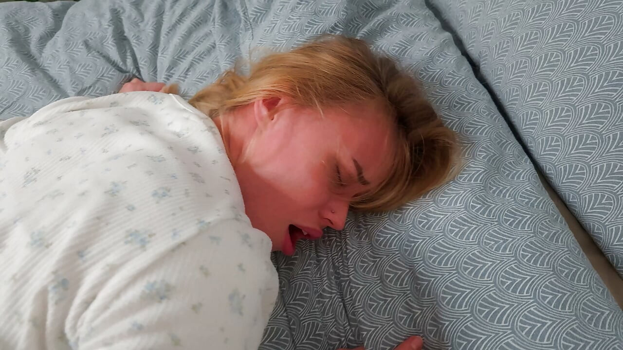 Look at my wet pussy and put your thick cock in your stepsister already