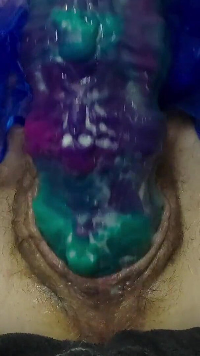 PAWG Riding Hude Dildo og hender orgasme | Klipp 1