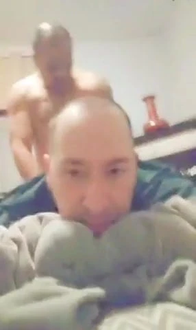 回到过去，biggbutt2xl 在费城玩拉丁裔鸡巴