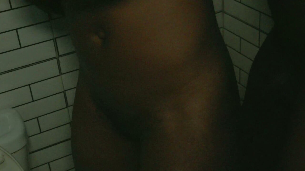 BBC Girl likes it in the toilet