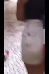 Enterrado na bunda