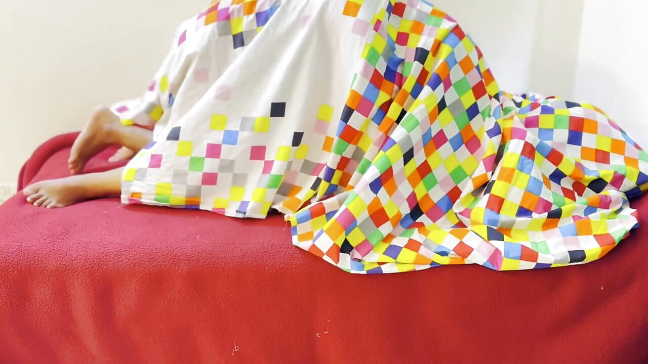 Tamil Hot Bhabhi Gets Fucked by Neighbor Devour Ni Assi and Ejaculates Ep-2