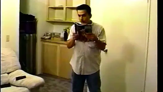 Сногсшибательная блондинка Peacherino Tiffany Mynx не против TP раздвигает ноги для привлекательного мужчины