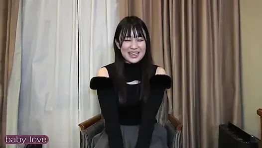 Tall Black-haired Beauty with a Composed Body, Quietly Hiding a Dangerously Obedient Secret Side