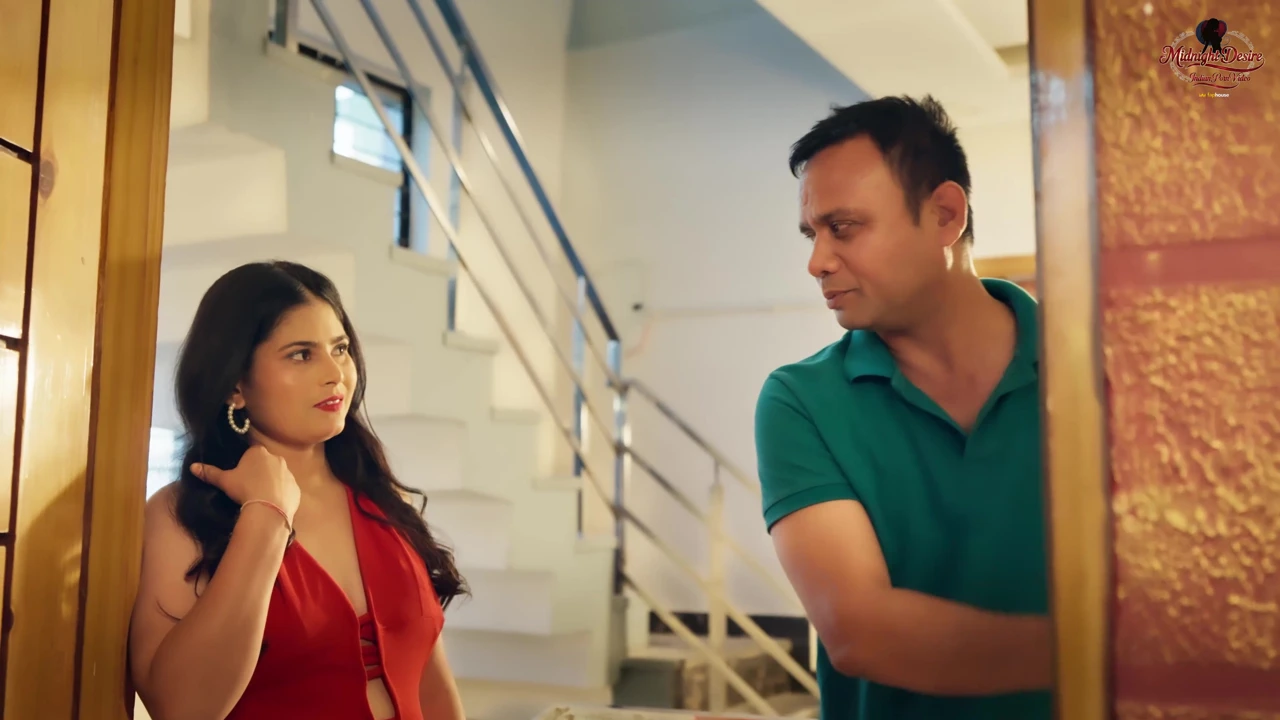 Horny Indian Guest Seduce to Hotel Staff for Hardcore Fucking 4K Videos