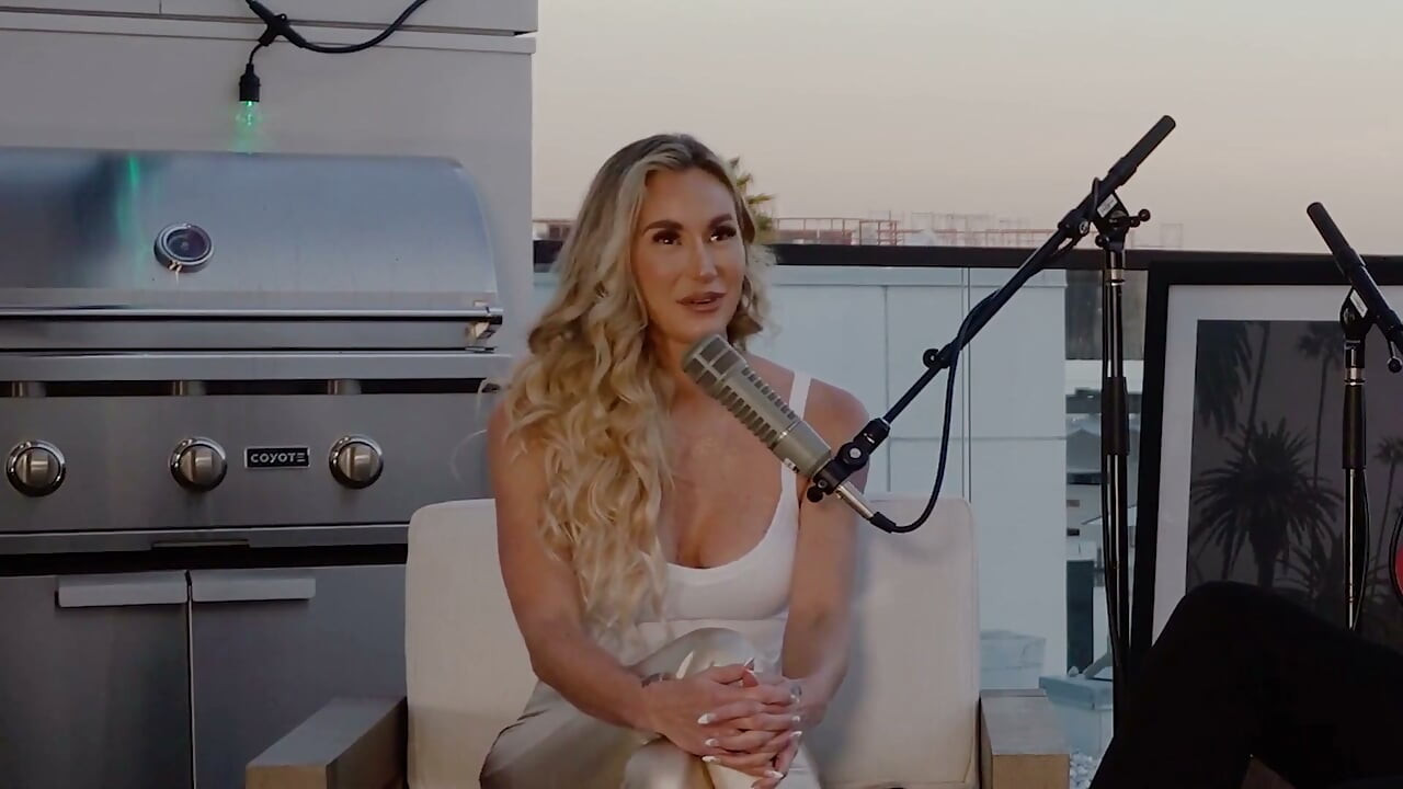Jeni Summers ile mükemmel üçlü grup seks