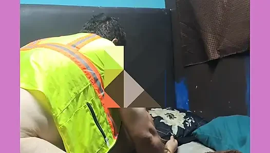 Üvey kardeşimi bacaklarıma hazine sandığı gibi açıyorum!