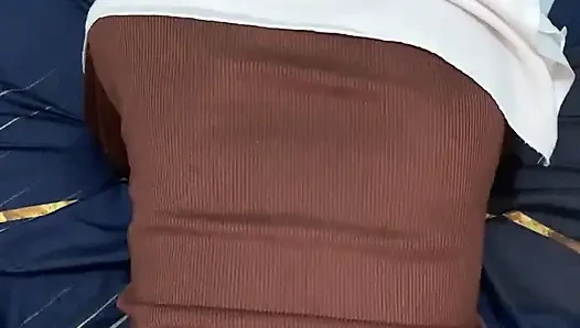 Volles video, hijab Binal