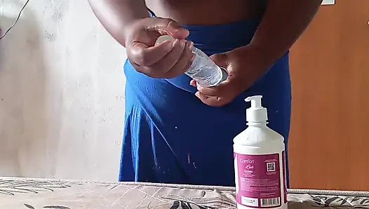 Masdrasta с большой задницей возбуждилась и сидела на его члене, пока он не пришел