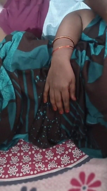 horny huge boobs step mom seduces and fucked by her step son- full hindi audio with real moaning | Clip 1