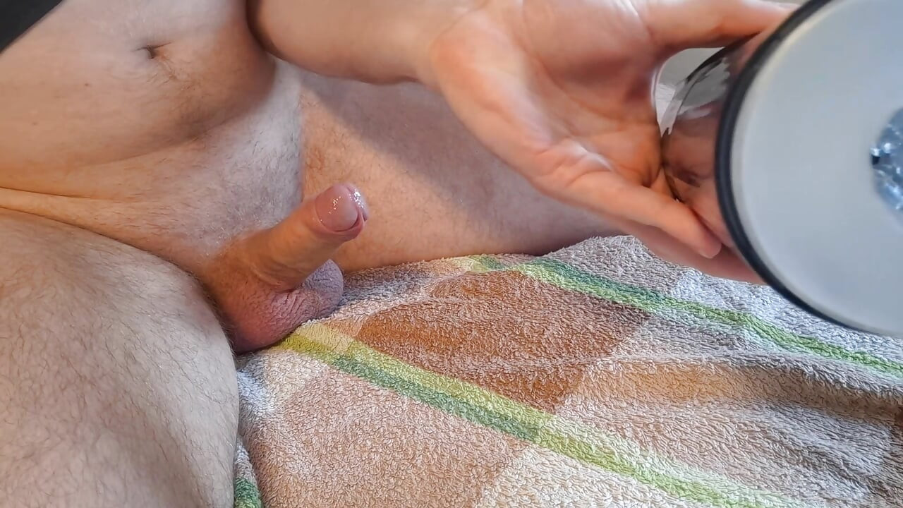 New Toy! Sucking, Vibrating and Rotating Masturbator. Unboxing and first try.